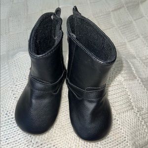 Old Navy Baby Boots